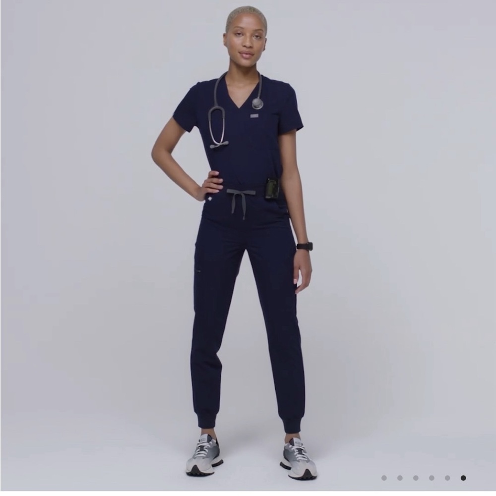 Fig scrubs set navy